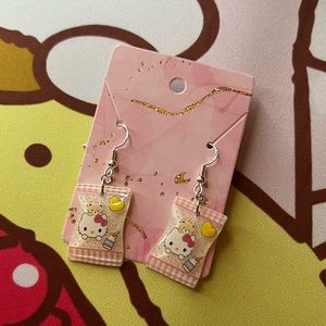 Hello Kitty Snack earrings